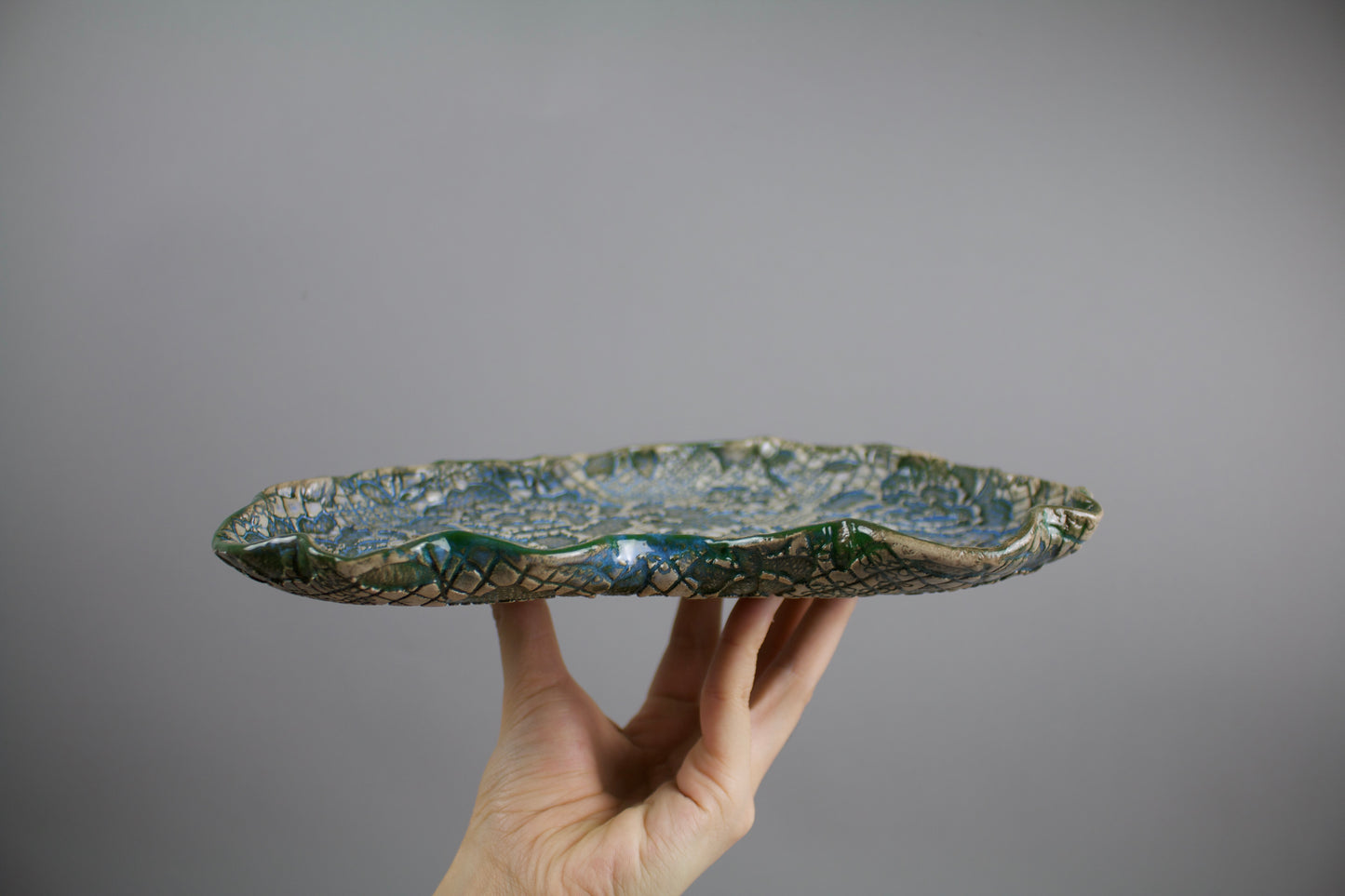 Small Cloud-Shaped Rose Platter