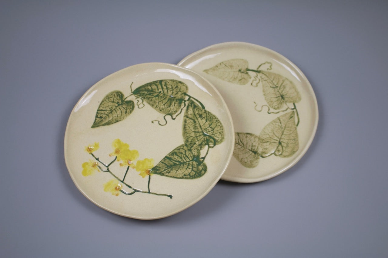 Coral Vine Leave Plate