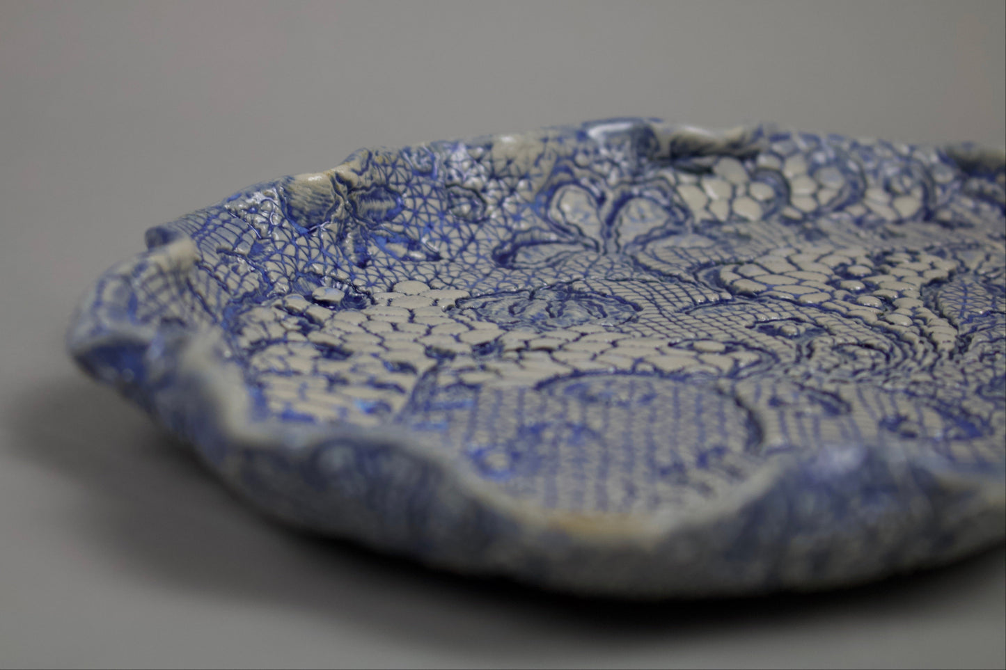Small Cloud-Shaped Venetian Platter