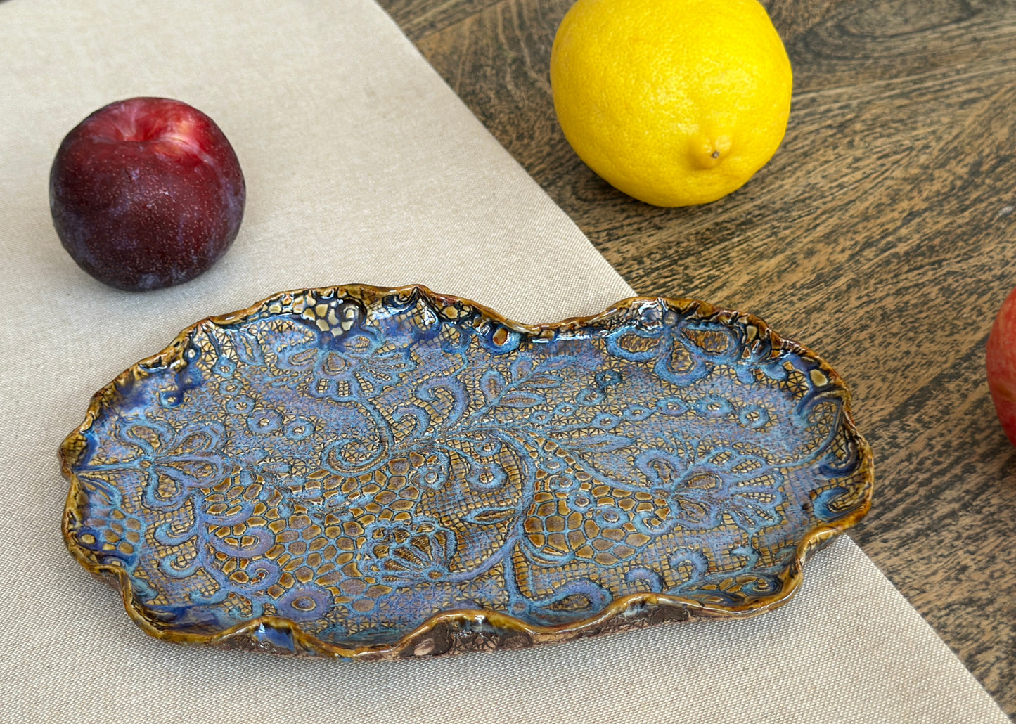 Small Cloud-Shaped Venetian Platter