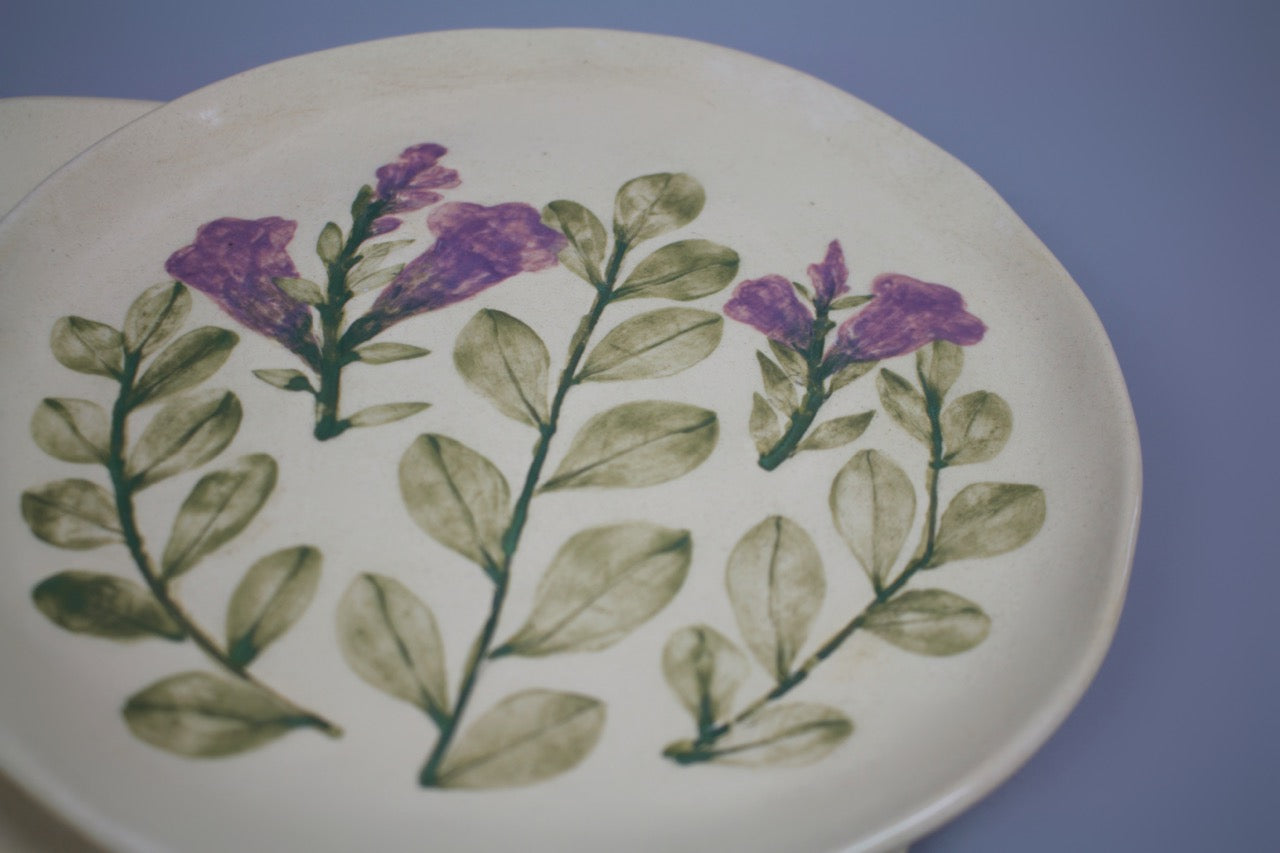 Petunia Plate