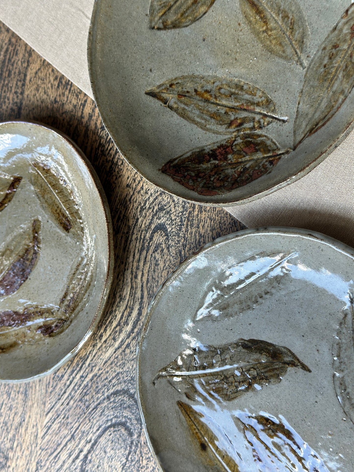 Woodfired Tea Leave Plate