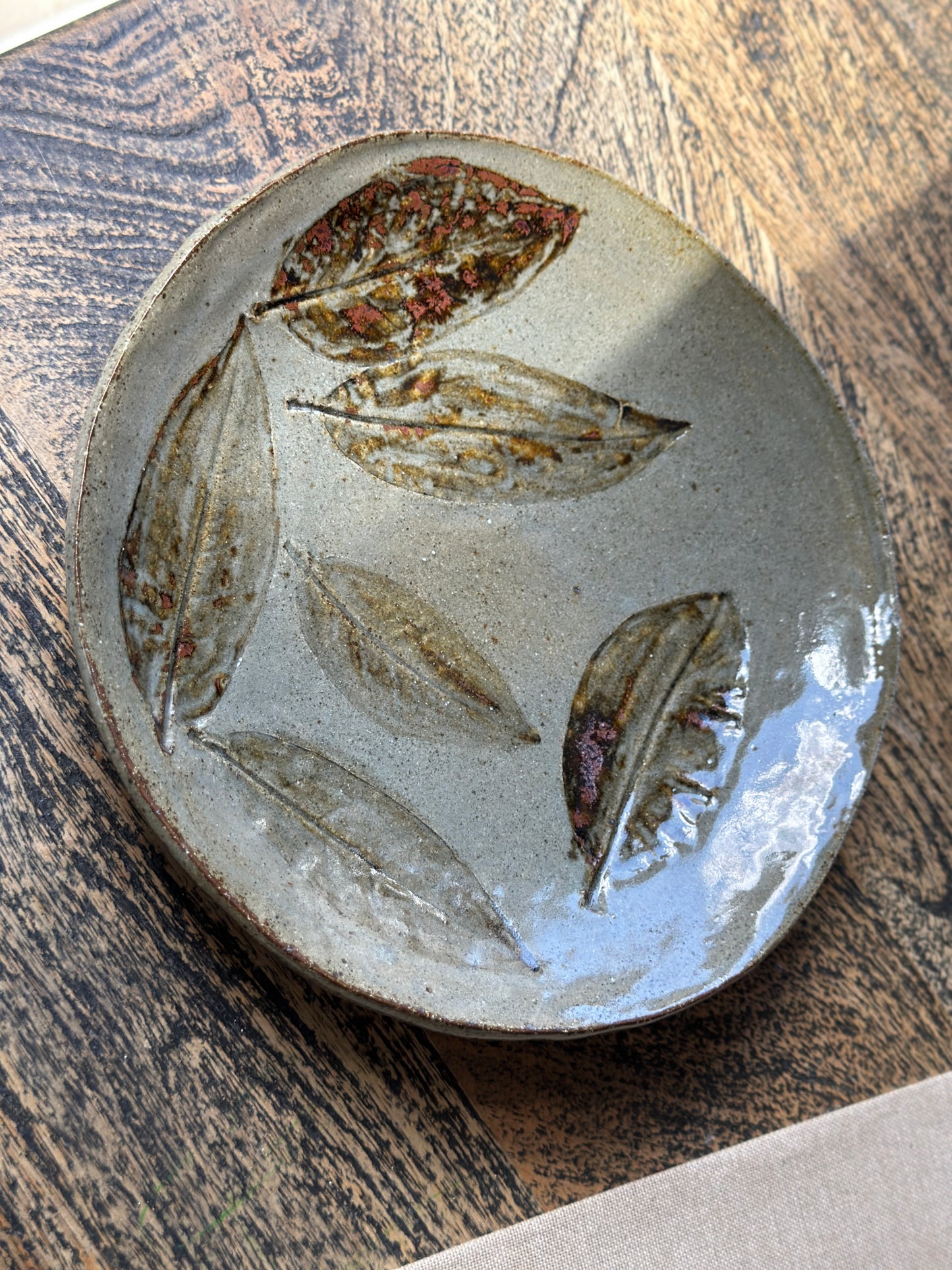 Woodfired Tea Leave Plate