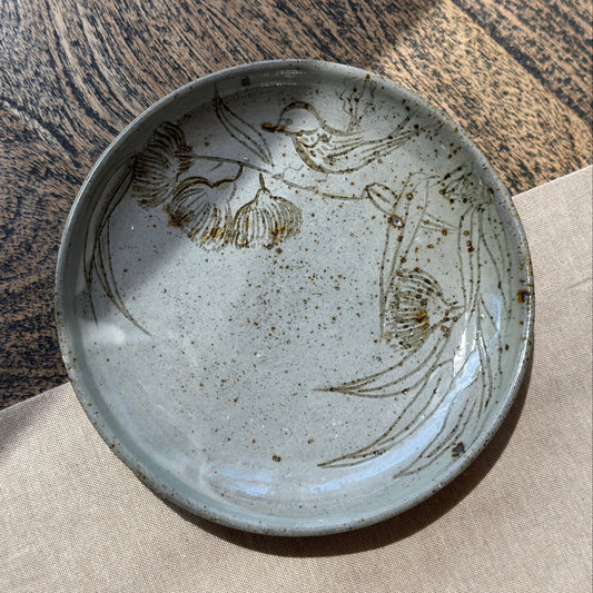 Australian Native Flowers Plates