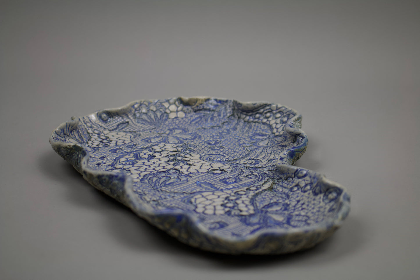 Small Cloud-Shaped Venetian Platter
