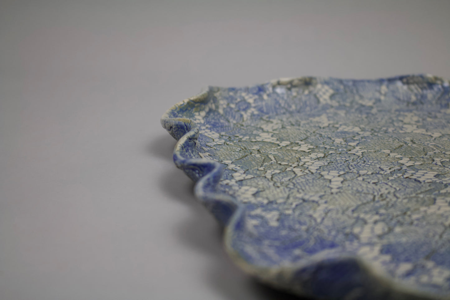 Large Cloud-Shaped Cosmos Platter