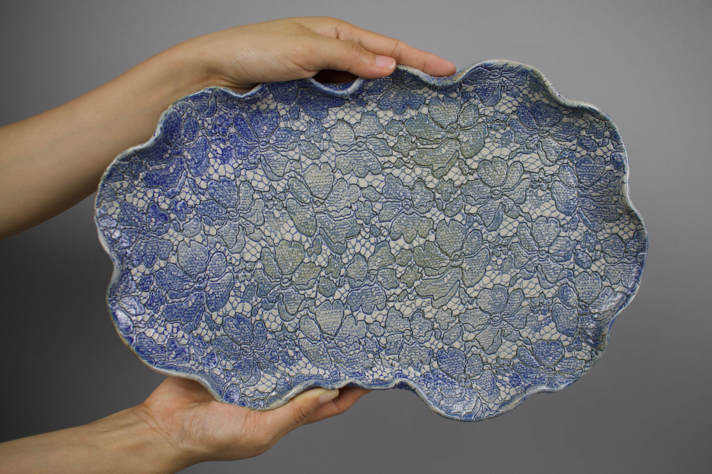 Large Cloud-Shaped Cosmos Platter