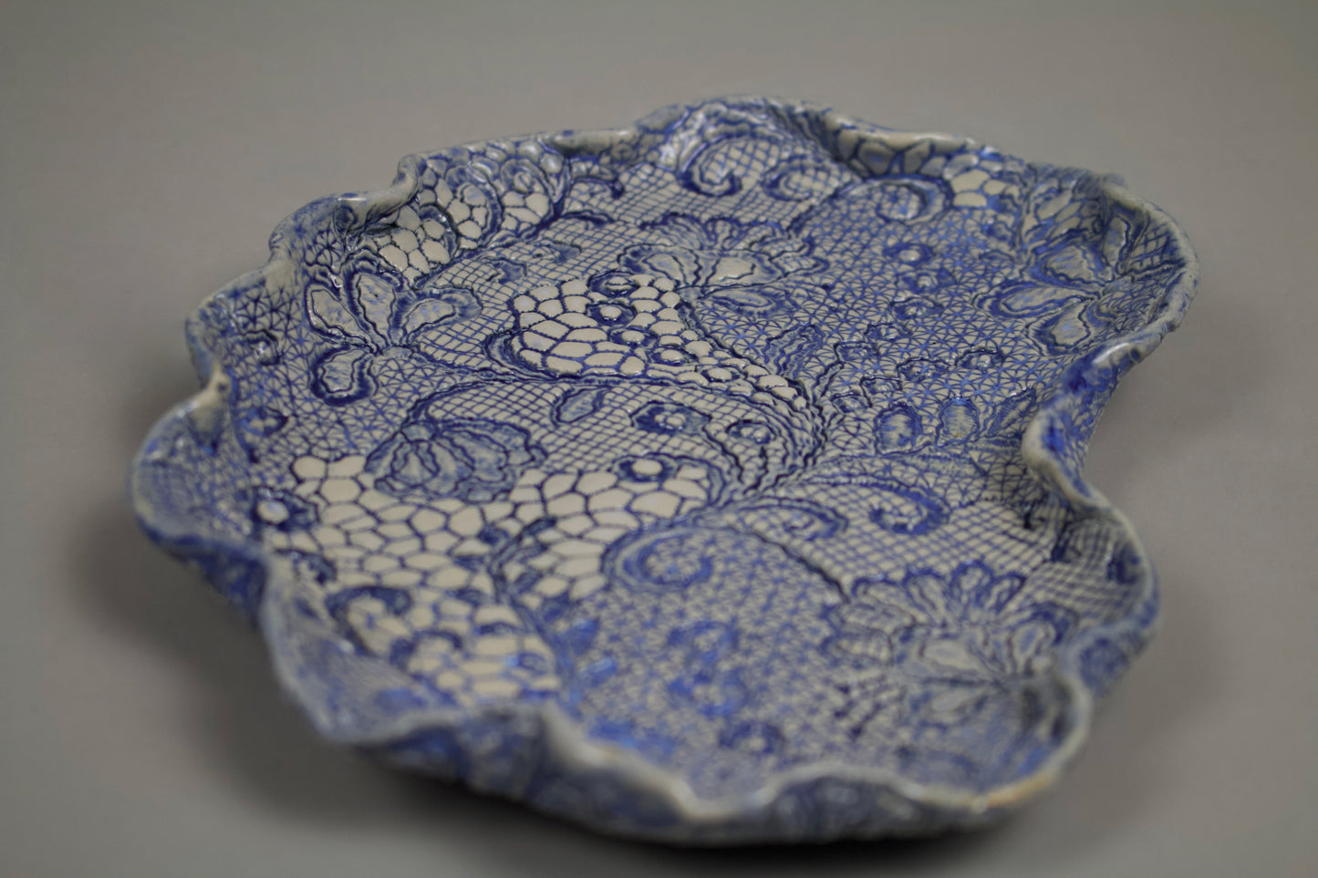Small Cloud-Shaped Venetian Platter
